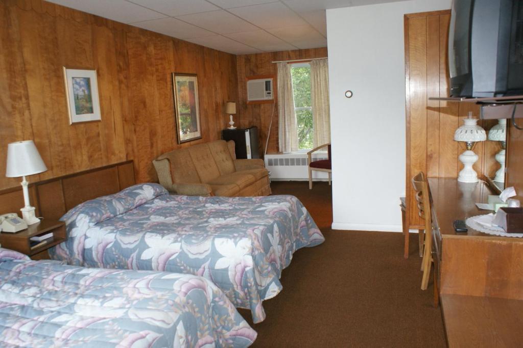 Northern Peaks Motor Inn Gorham Εξωτερικό φωτογραφία