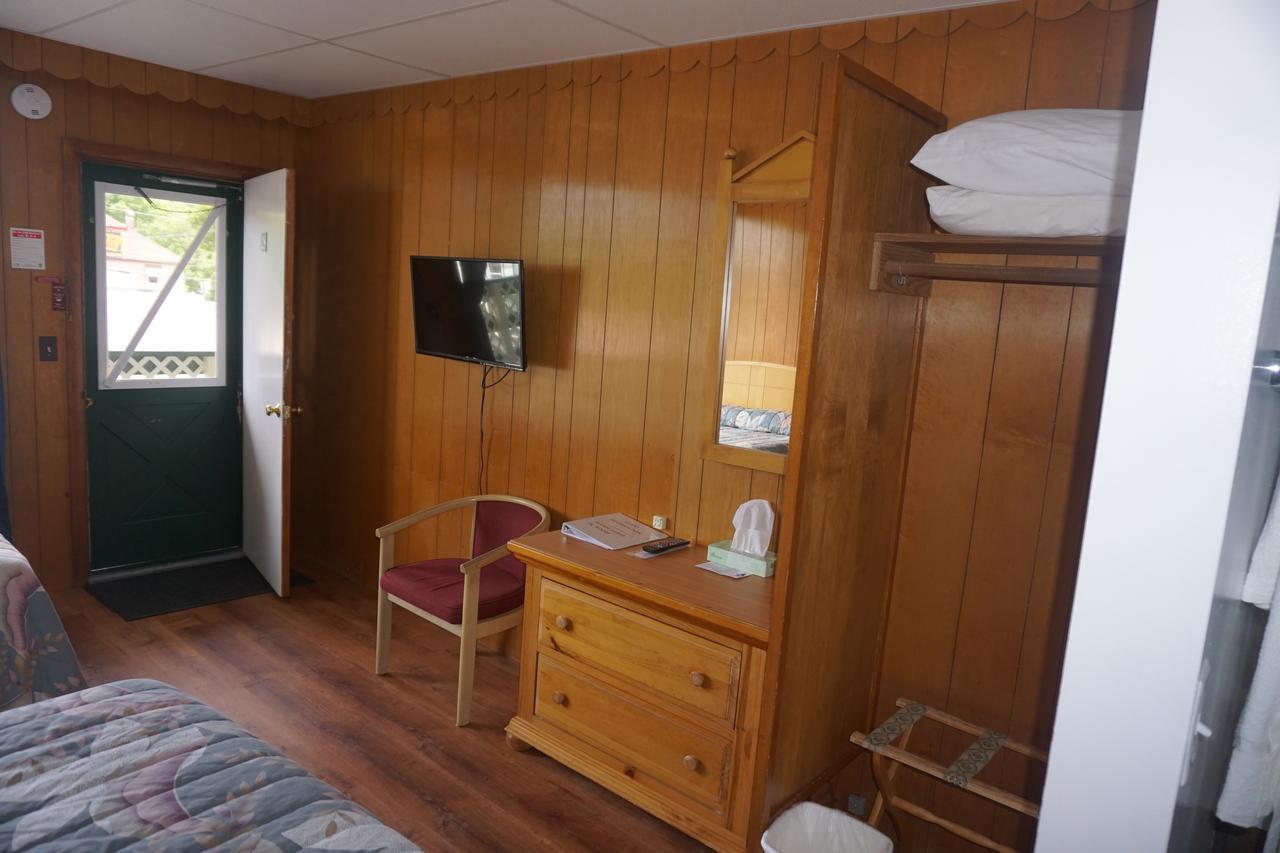 Northern Peaks Motor Inn Gorham Εξωτερικό φωτογραφία