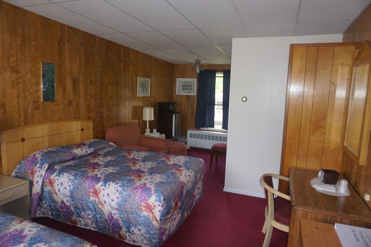 Northern Peaks Motor Inn Gorham Εξωτερικό φωτογραφία