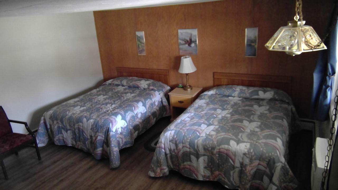 Northern Peaks Motor Inn Gorham Εξωτερικό φωτογραφία