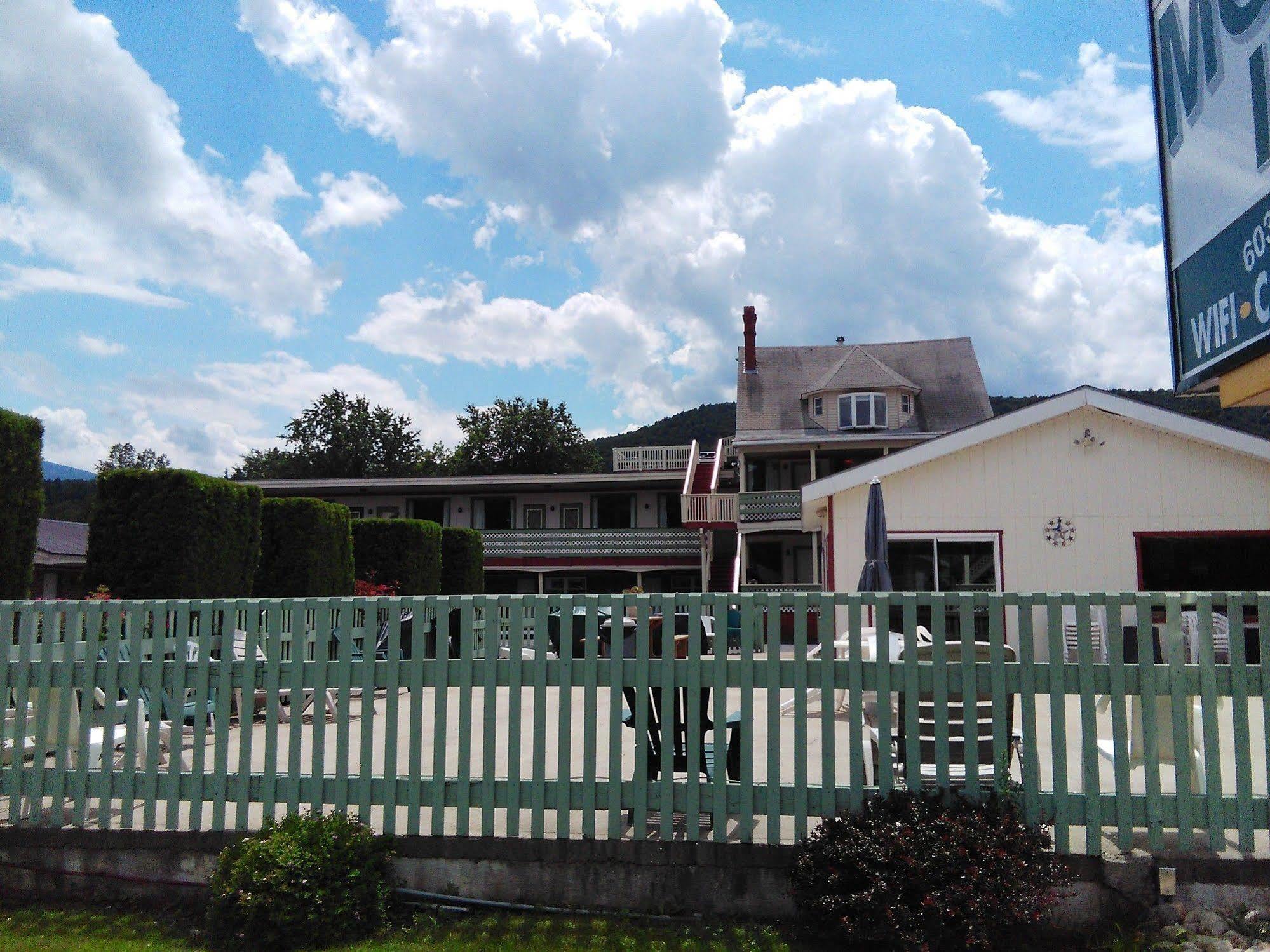 Northern Peaks Motor Inn Gorham Εξωτερικό φωτογραφία